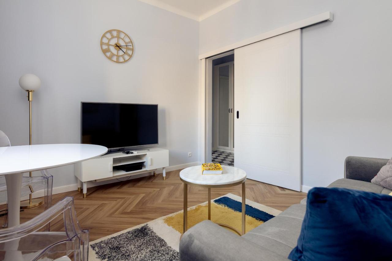 Metro Politechnika Cosy Apartment 华沙 外观 照片