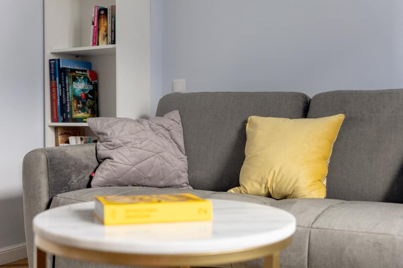 Metro Politechnika Cosy Apartment 华沙 外观 照片