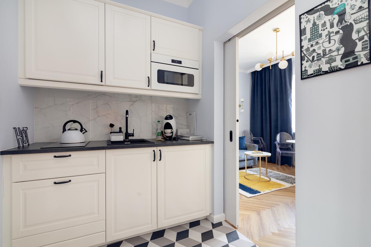 Metro Politechnika Cosy Apartment 华沙 外观 照片